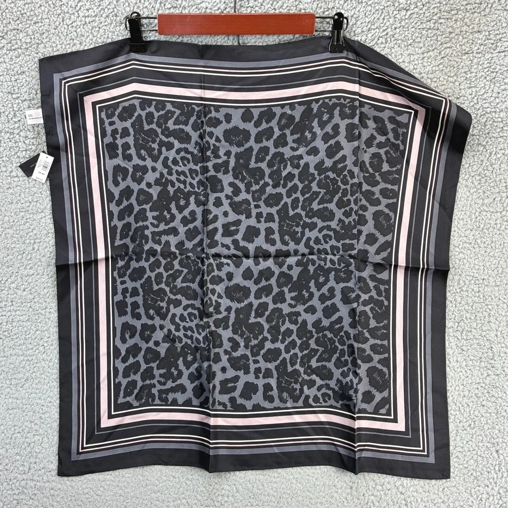 Banana Republic Leopard Print Square Scarf Womens One Size Black Silk Blend Chic